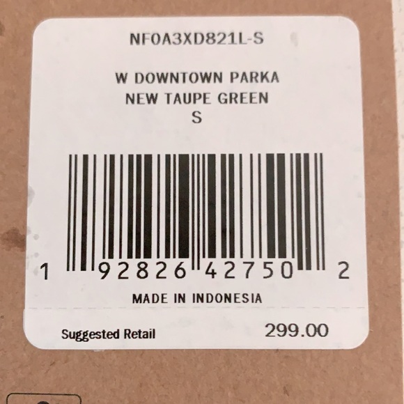 The North Face Downtown Parka - Picture 12 of 13